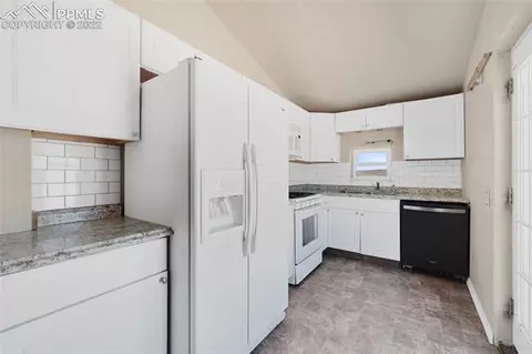 35935 Corona Rd, Yoder, CO 80864 photo 12