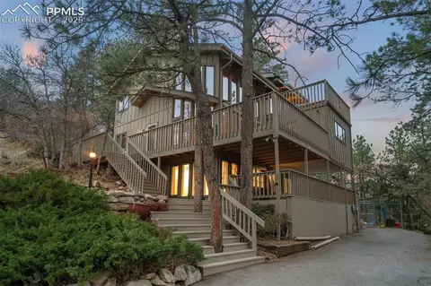 7635 Red Rock Cir, Larkspur, CO 80118