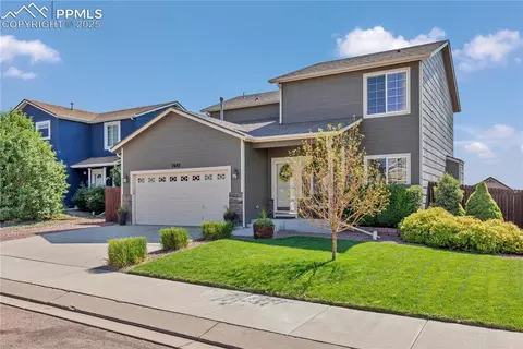 7603 Sun Prairie Dr, Colorado Springs, CO 80925