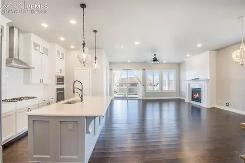 6571 Twin Falls Ct, Colorado Springs, CO 80924
