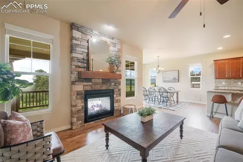 19643 Lindenmere Dr, Monument, CO 80132 photo 3