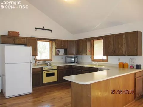 2001 Julia Rd, Guffey, CO 80820 photo 4
