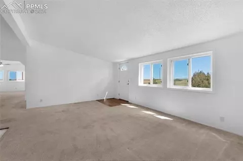 33510 Fossinger Rd, Yoder, CO 80864 photo 10