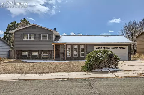 3265 El Canto Dr, Colorado Springs, CO 80918