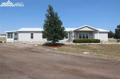 6554 Pfost Dr, Peyton, CO 80831 photo 2