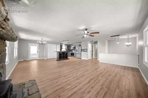 841 Plateau Dr, Guffey, CO 80820