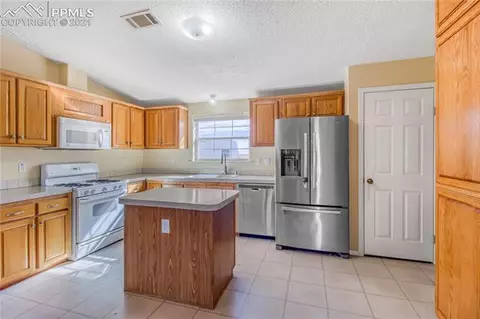 4765 S Johnson Rd, Rush, CO 80833 photo 18