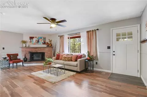 616 Spring Valley Dr, Divide, CO 80814 photo 3
