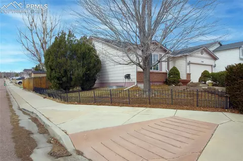 1240 Lords Hill Dr, Fountain, CO 80817