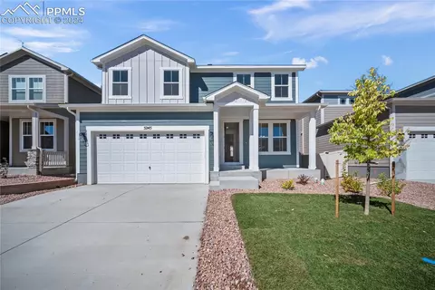 5245 Roundhouse Dr, Colorado Springs, CO 80925
