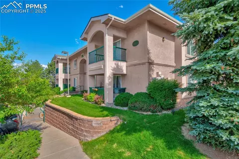 3020 Mandalay Grv #4, Colorado Springs, CO 80917