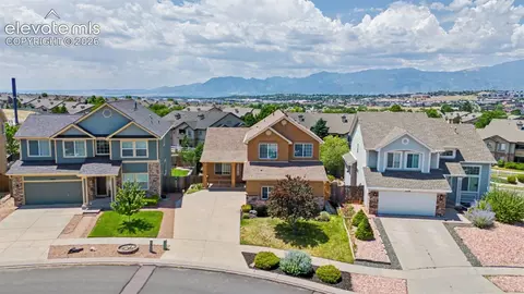 6952 Cobblecreek Dr, Colorado Springs, CO 80922