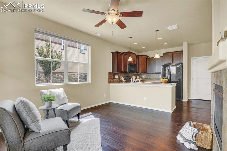  5294 Prominence Pt, Colorado Springs, CO 80923 photo 4