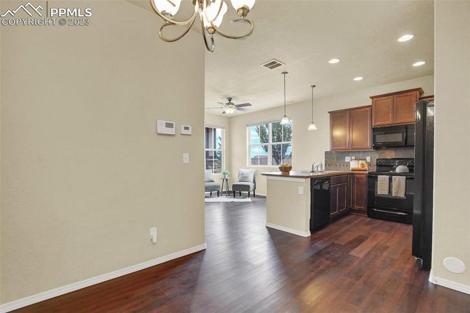  5294 Prominence Pt, Colorado Springs, CO 80923 photo 10