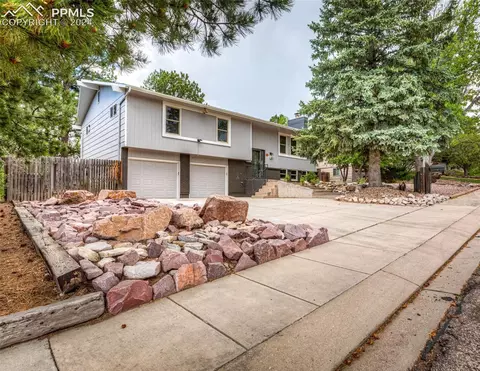 181 Dolomite Dr, Colorado Springs, CO 80919