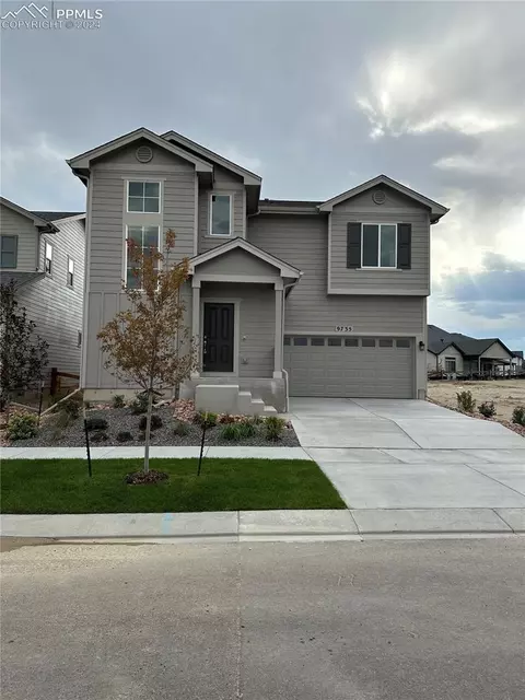 9735 Feathergrass Dr, Colorado Springs, CO 80927