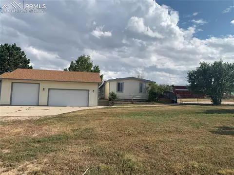 12935 S Blaney Rd, Peyton, CO 80831 photo 1