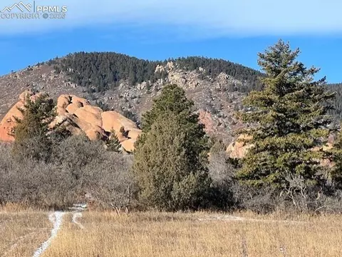 6009 St Andrews Ct, Larkspur, CO 80118