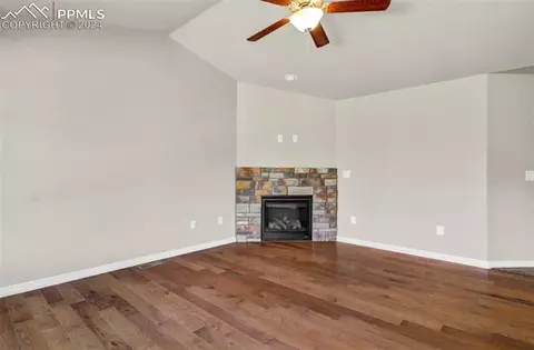 9403 Fairway Glen Dr, Peyton, CO 80831 photo 8