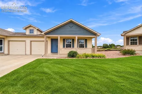 1324 Silver Hawk Ct, Pueblo, CO 81008