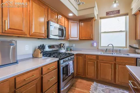 10476 Cedar Breaks Dr, Peyton, CO 80831 photo 6