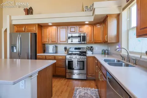 10476 Cedar Breaks Dr, Peyton, CO 80831 photo 5