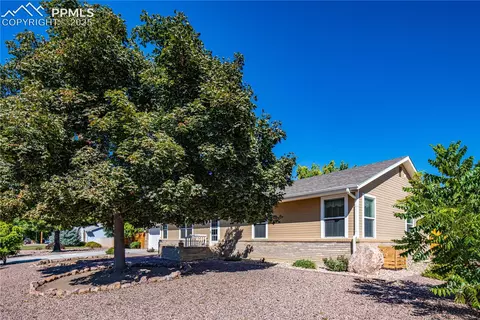 2815 Aspen Ln, Canon City, CO 81212