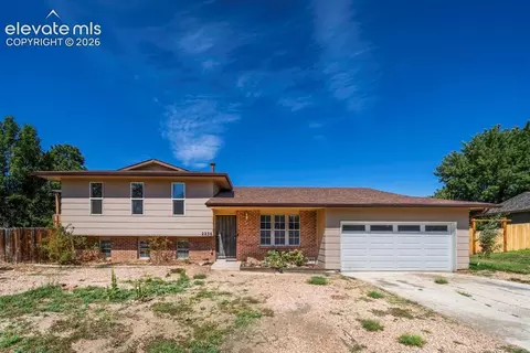 2236 Vintage Dr, Colorado Springs, CO 80920