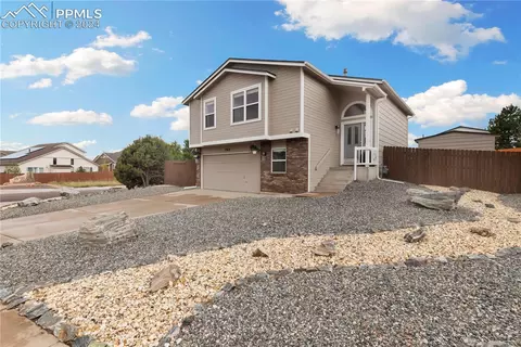 7810 Manston Dr, Colorado Springs, CO 80920