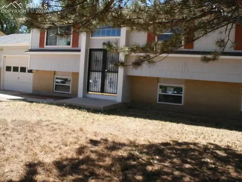 7349 Colonial Dr, Fountain, CO 80817