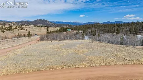 600 Pronghorn Dr, Como, CO 80432 photo 3