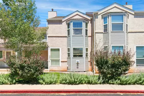 3932 Aspen Leaf Pt, Colorado Springs, CO 80917