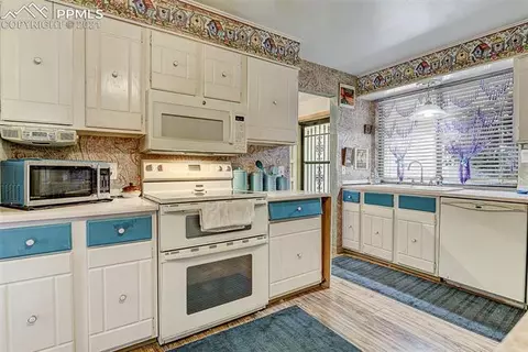 8210 Webster St, Arvada, CO 80003 photo 10