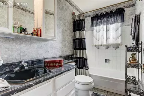 8210 Webster St, Arvada, CO 80003 photo 18