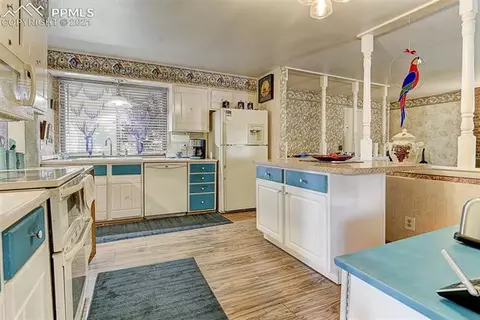 8210 Webster St, Arvada, CO 80003 photo 9