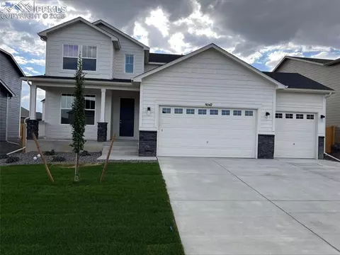 9247 Golden Buffs Dr, Colorado Springs, CO 80925