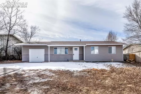 6935 Sullivan Ave, Colorado Springs, CO 80911