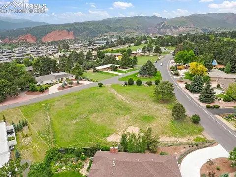 3161 Sunnybrook Ln, Colorado Springs, CO 80904