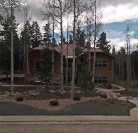661 Skyline Dr, Woodland Park, CO 80863