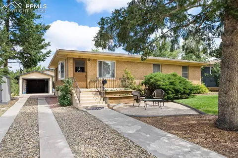 2606 Summit Dr, Colorado Springs, CO 80909