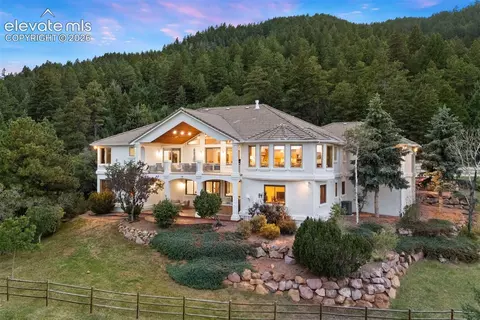 15533 S Perry Park Rd, Larkspur, CO 80118