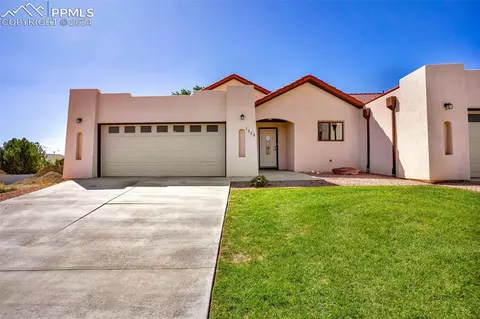 1320 Tierra Berienda Na Na, Pueblo, CO 81008