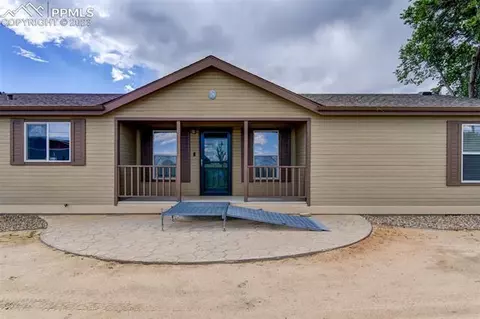 16215 Stage Stop Rd, Peyton, CO 80831 photo 2