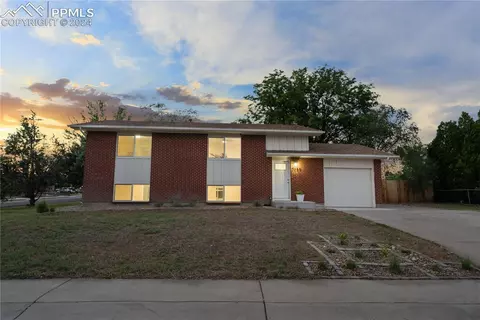 7380 Sullivan Cir, Colorado Springs, CO 80911