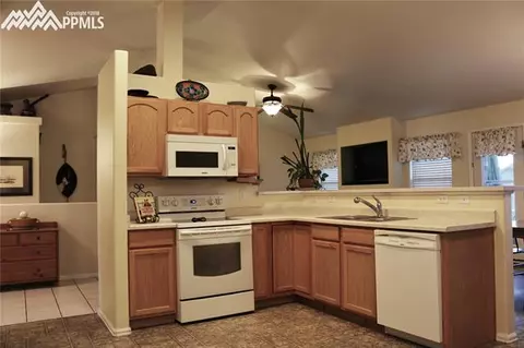 7982 Fort Smith Rd, Peyton, CO 80831 photo 5