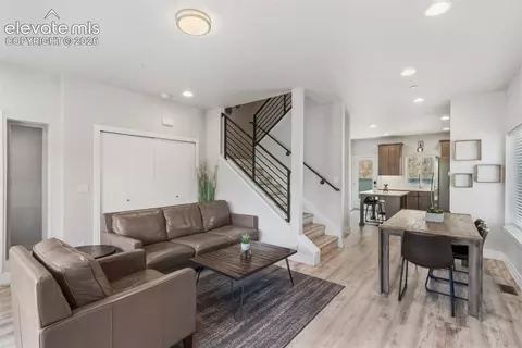 419 N Chestnut St, Colorado Springs, CO 80905