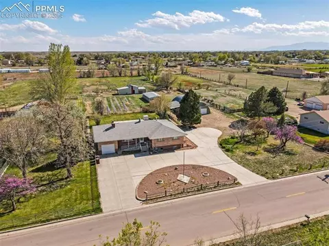 30760 Everett Rd, Pueblo, CO 81006