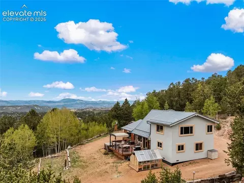 1052 Crown Point Cir, Cripple Creek, CO 80813