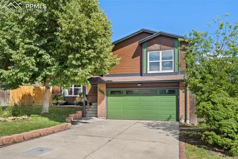 7025 Heywood Ct, Colorado Springs, CO 80918