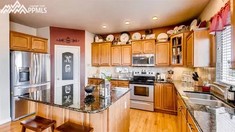 10499 Pictured Rocks Dr, Peyton, CO 80831 photo 12